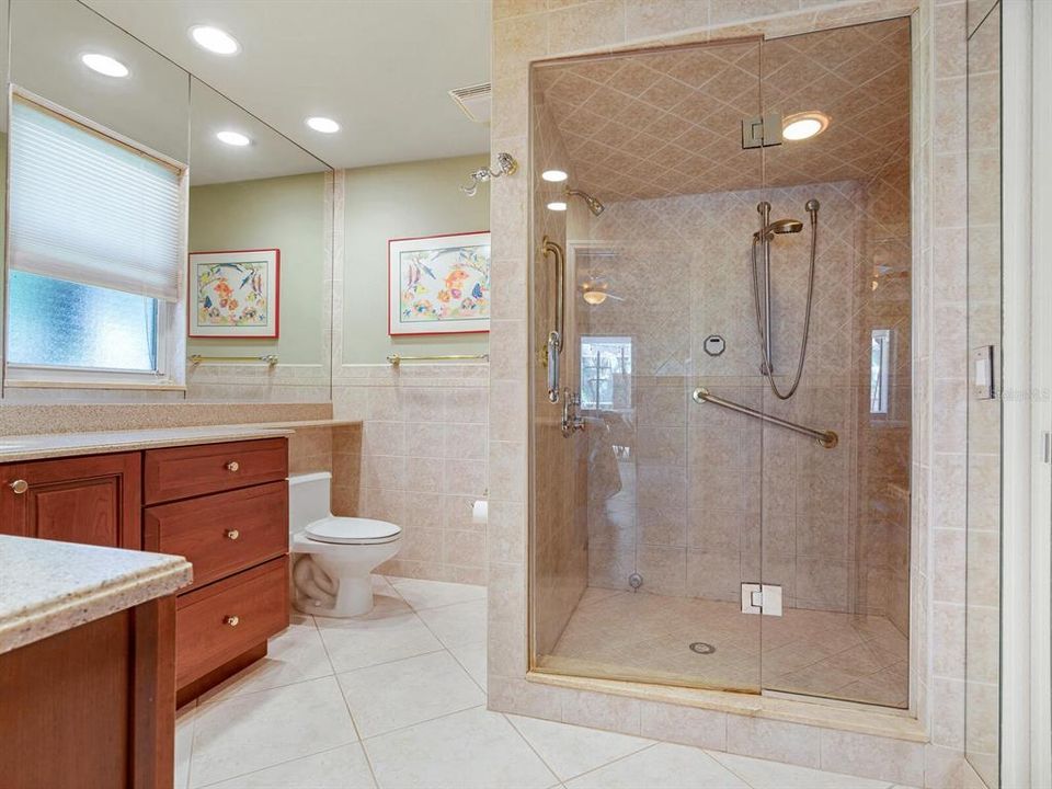 Недавно продано: $625,000 (3 спален, 2 ванн, 1655 Квадратных фут)