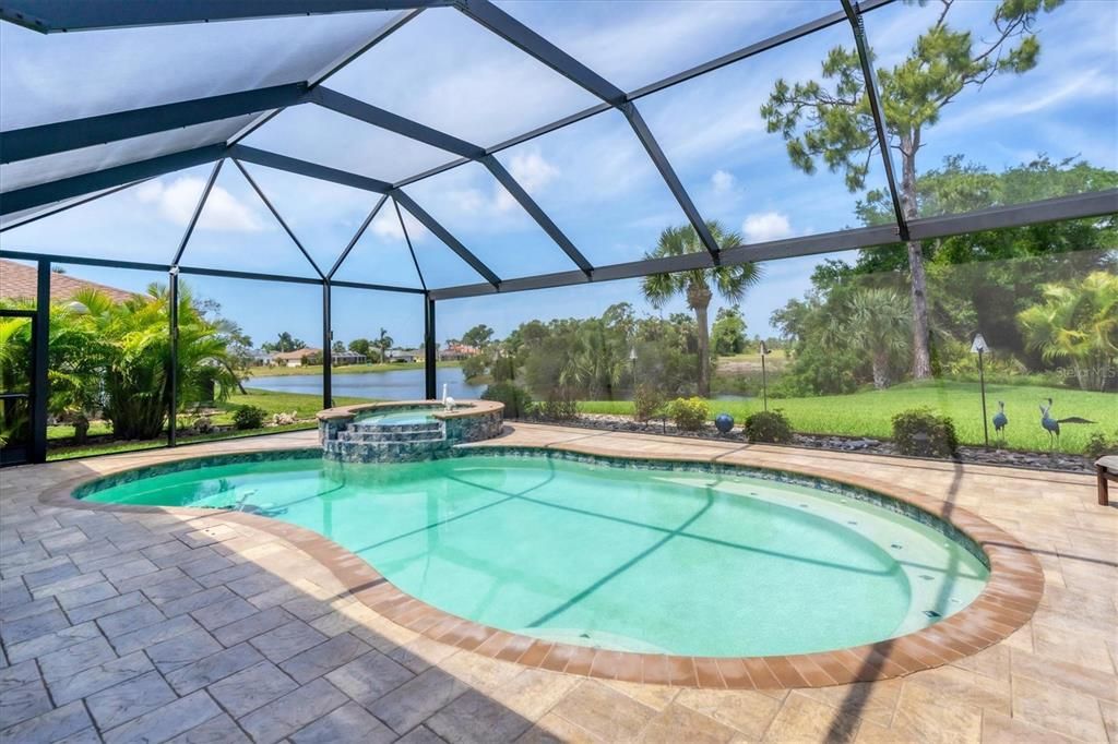 Recently Sold: $899,000 (3 beds, 3 baths, 2498 Square Feet)
