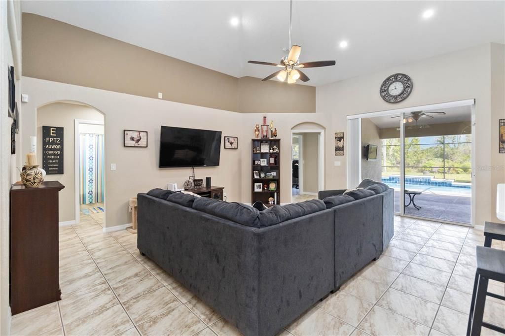 Active With Contract: $525,000 (4 beds, 3 baths, 2304 Square Feet)