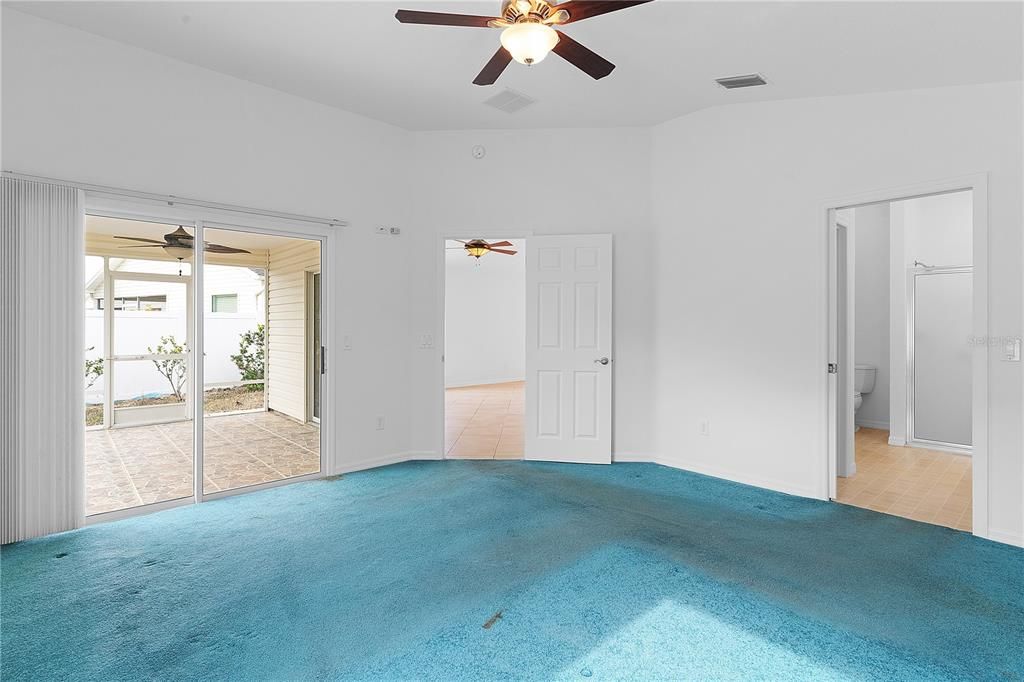 Recently Sold: $252,000 (2 beds, 2 baths, 1182 Square Feet)