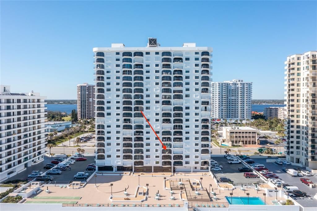 Active With Contract: $455,000 (2 beds, 2 baths, 1700 Square Feet)