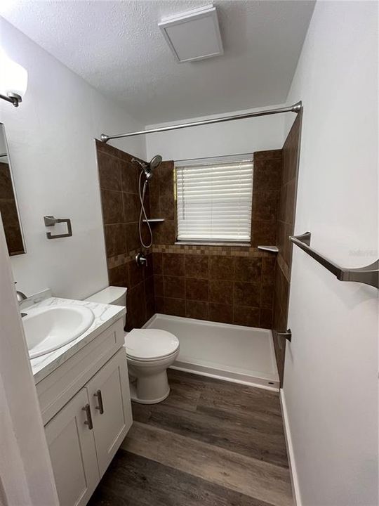 最近租的: $1,995 (3 贝兹, 2 浴室, 1184 平方英尺)