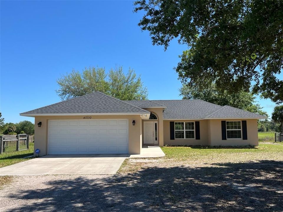 Recently Sold: $599,000 (3 beds, 2 baths, 1517 Square Feet)