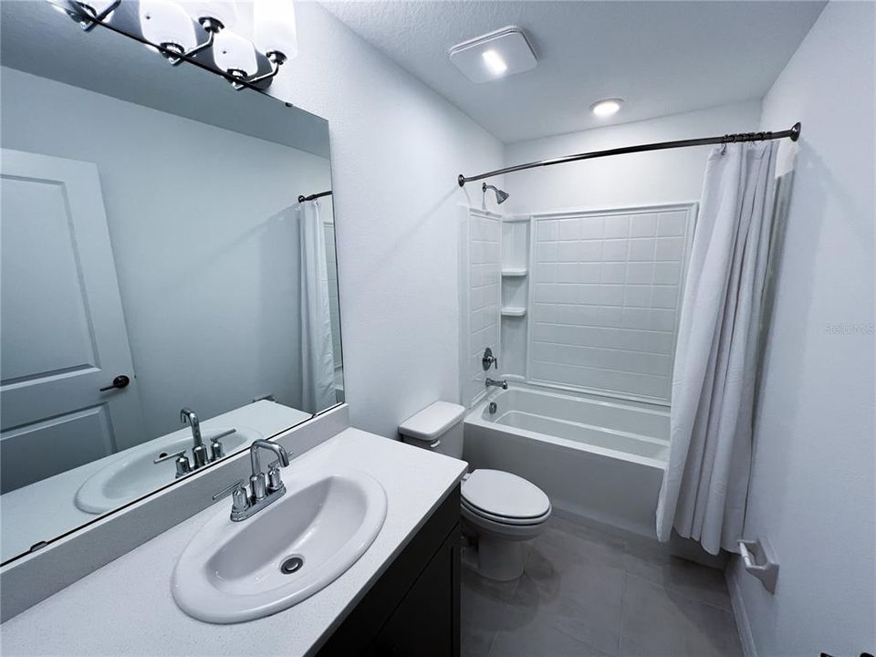 Недавно арендовано: $2,250 (3 спален, 2 ванн, 1373 Квадратных фут)