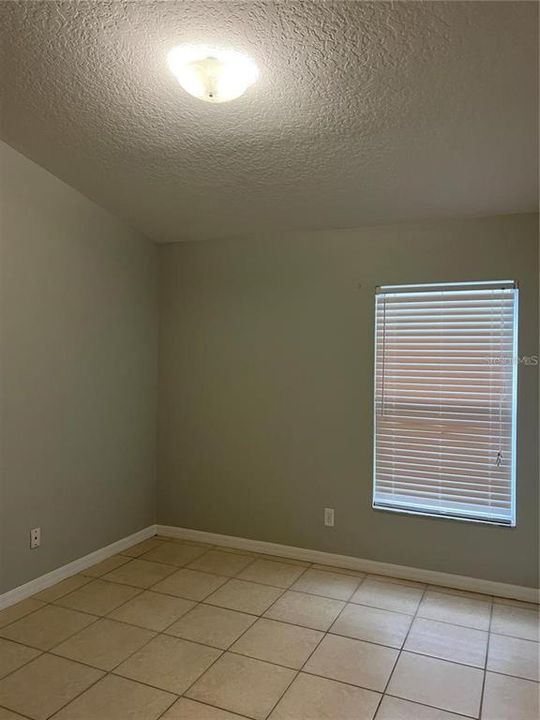 Active With Contract: $2,500 (4 beds, 2 baths, 1990 Square Feet)