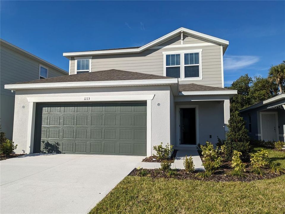 Active With Contract: $2,900 (4 beds, 3 baths, 2157 Square Feet)