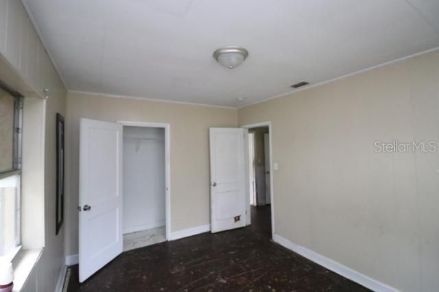 For Sale: $109,900 (3 beds, 1 baths, 972 Square Feet)