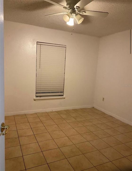 For Rent: $1,400 (2 beds, 1 baths, 800 Square Feet)