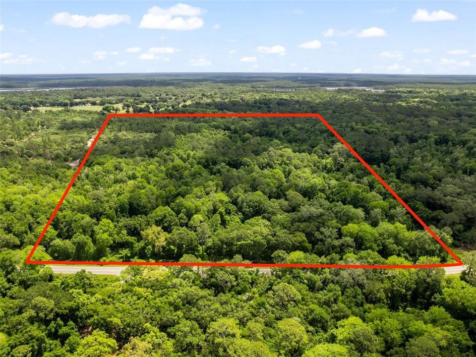 En Venta: $600,000 (43.88 acres)