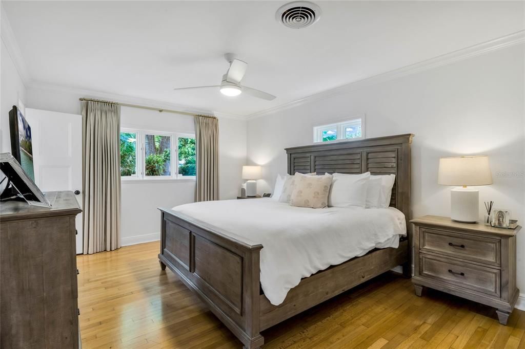 Active With Contract: $825,000 (3 beds, 2 baths, 2169 Square Feet)