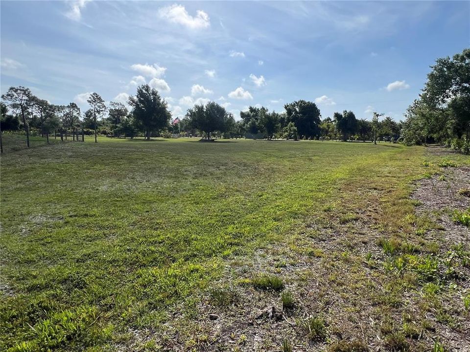For Sale: $119,000 (1.01 acres)