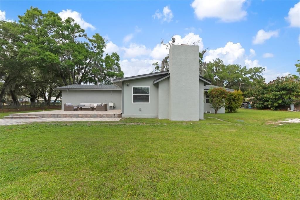 For Sale: $480,000 (3 beds, 2 baths, 2040 Square Feet)