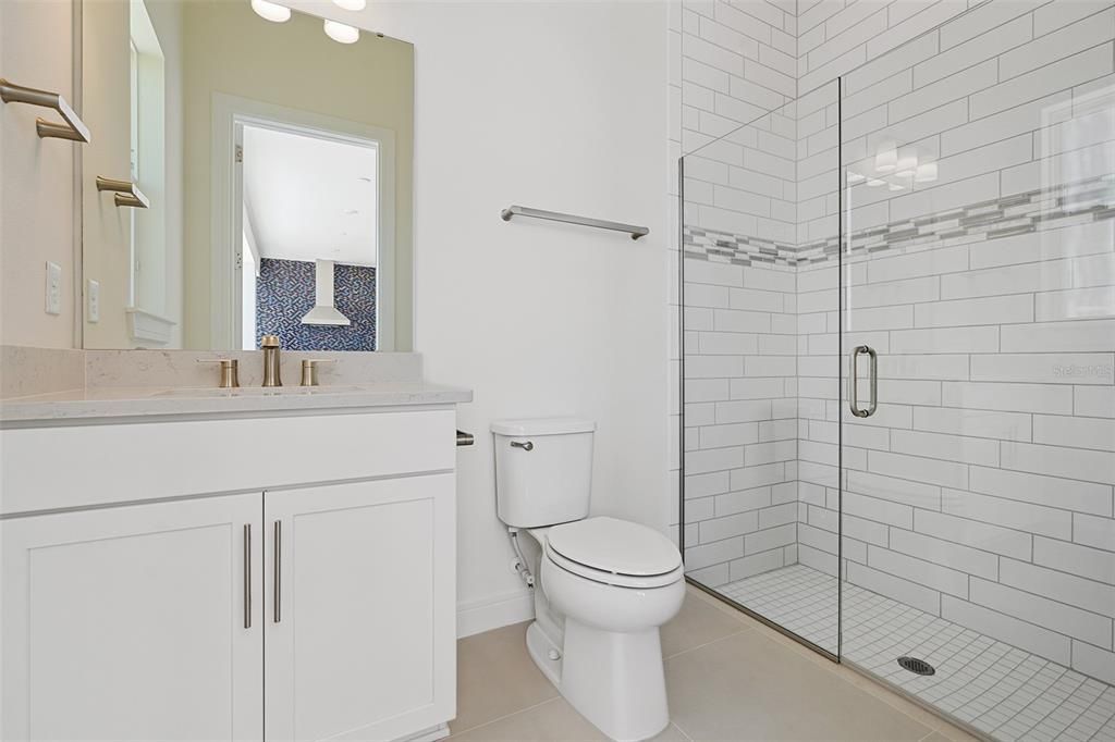 Full Bathroom between Bedroom 2 and 3 - easy shower access
