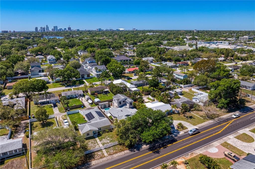 Active With Contract: $1,174,000 (4 beds, 3 baths, 2947 Square Feet)