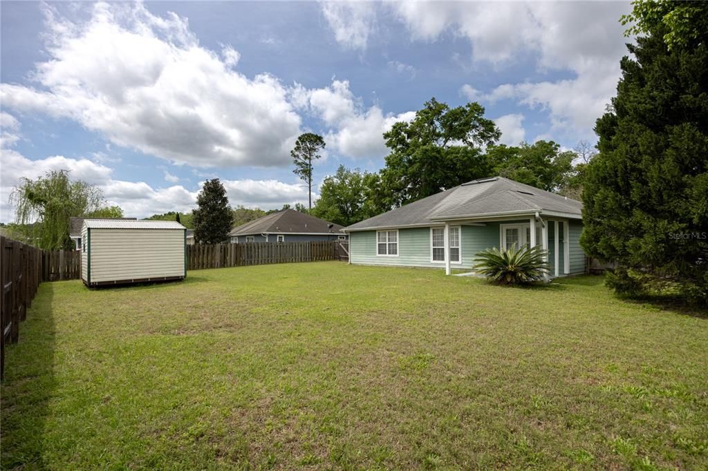 Active With Contract: $289,900 (3 beds, 2 baths, 1366 Square Feet)