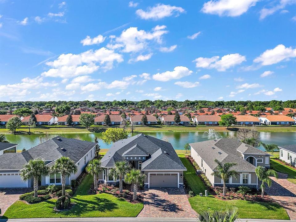 For Sale: $545,000 (3 beds, 2 baths, 2296 Square Feet)