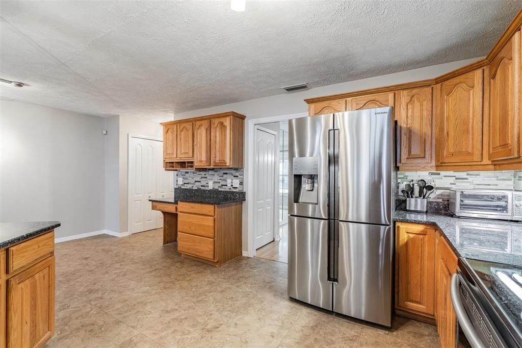 For Rent: $5,725 (4 beds, 2 baths, 2418 Square Feet)