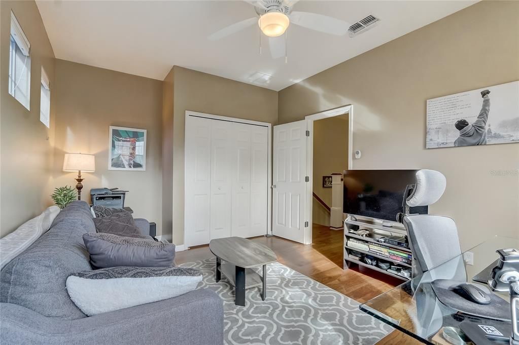 Recently Sold: $395,000 (3 beds, 2 baths, 1786 Square Feet)