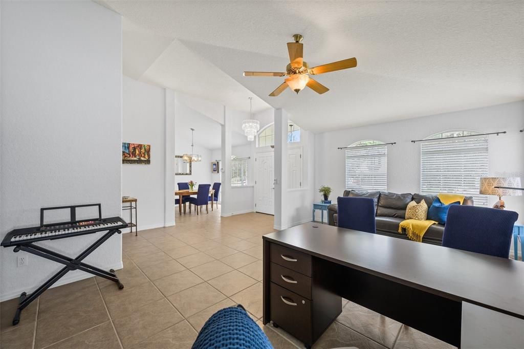 Active With Contract: $549,000 (3 beds, 2 baths, 2044 Square Feet)