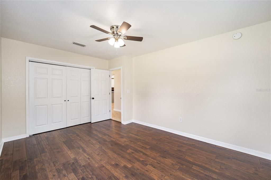 Active With Contract: $299,900 (3 beds, 2 baths, 1873 Square Feet)
