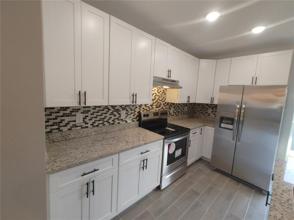 For Rent: $2,000 (3 beds, 2 baths, 1597 Square Feet)