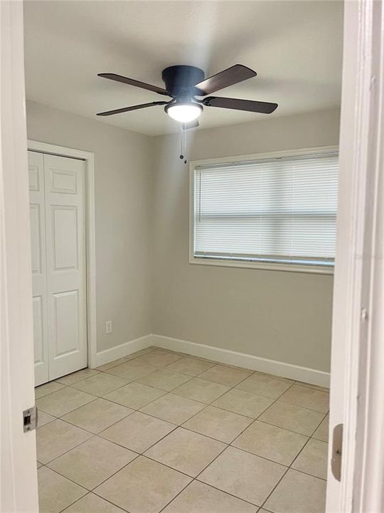 Active With Contract: $299,900 (3 beds, 2 baths, 1185 Square Feet)