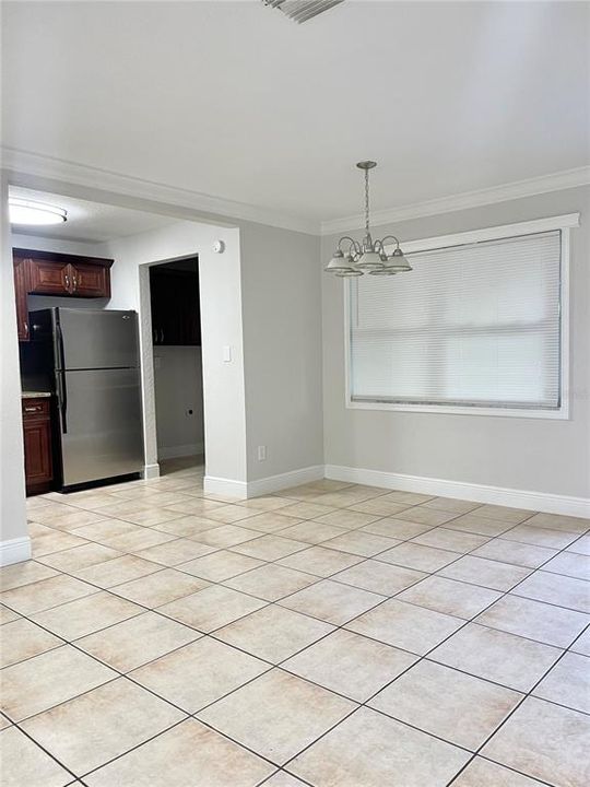 Active With Contract: $299,900 (3 beds, 2 baths, 1185 Square Feet)