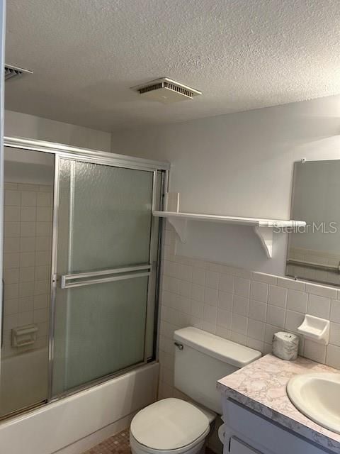 Недавно арендовано: $1,350 (1 спален, 1 ванн, 825 Квадратных фут)