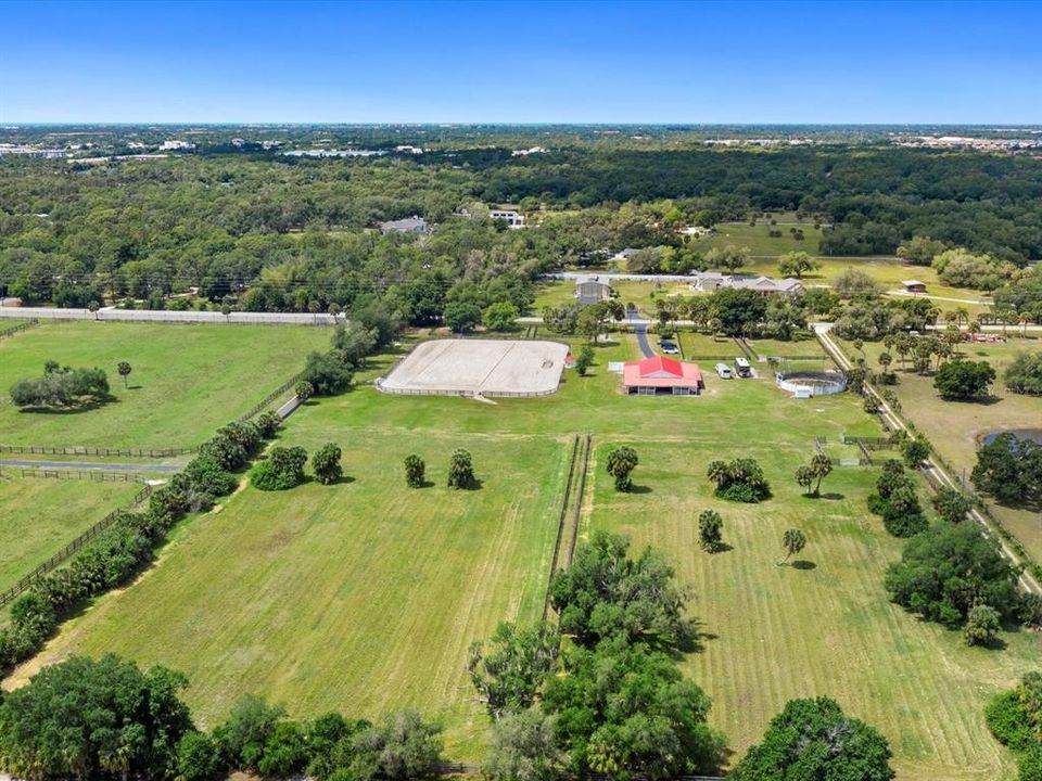 For Sale: $2,150,000 (10.00 acres)