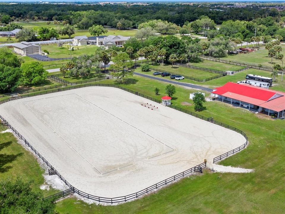 На продажу: $2,150,000 (10.00 acres)