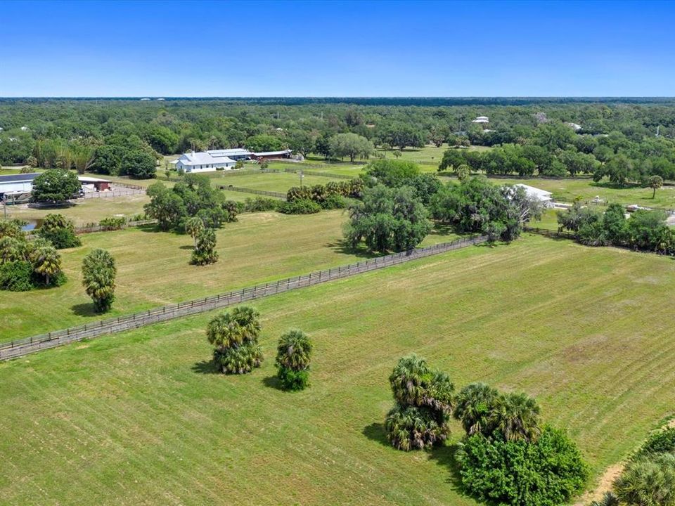 For Sale: $2,150,000 (10.00 acres)