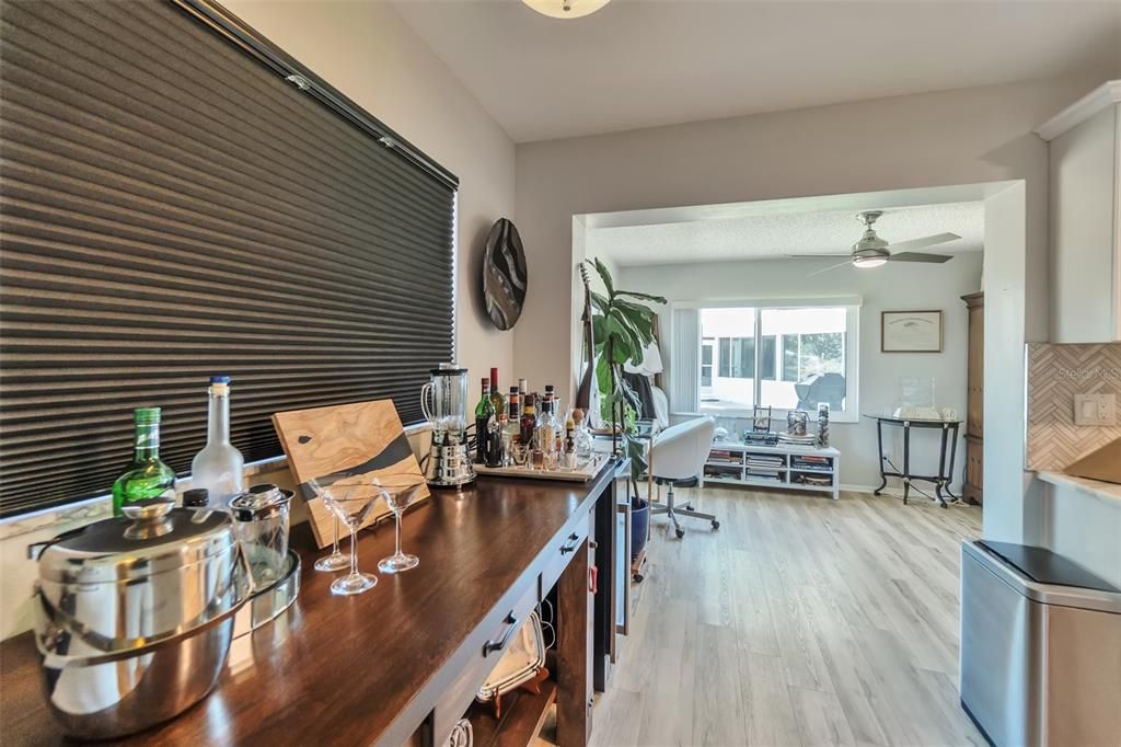 Active With Contract: $375,000 (2 beds, 2 baths, 1342 Square Feet)