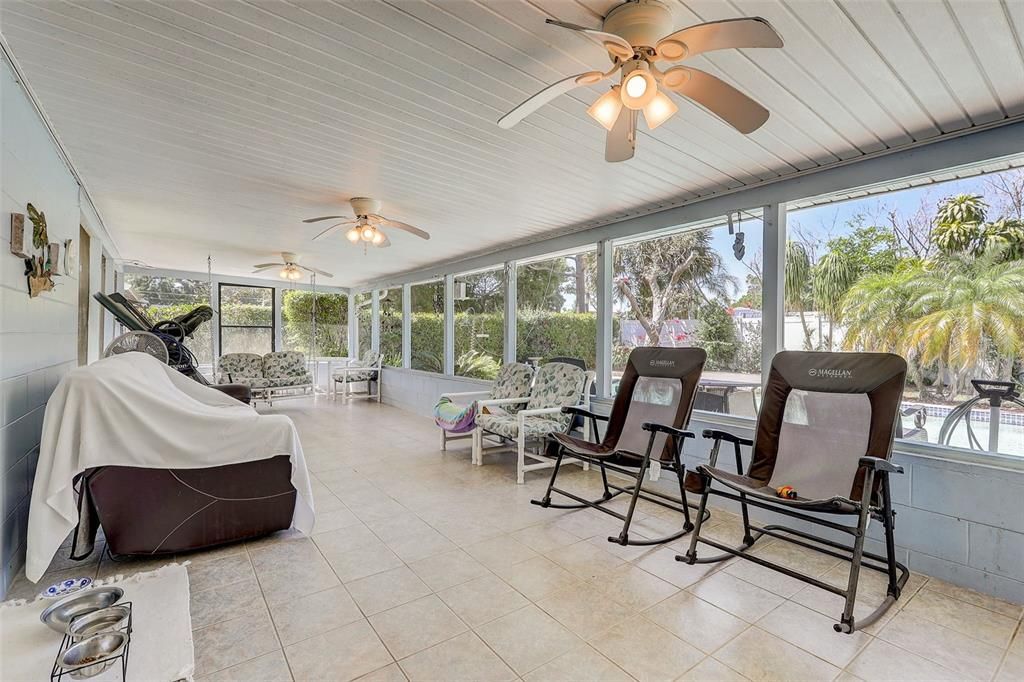Recently Sold: $399,900 (3 beds, 2 baths, 1546 Square Feet)