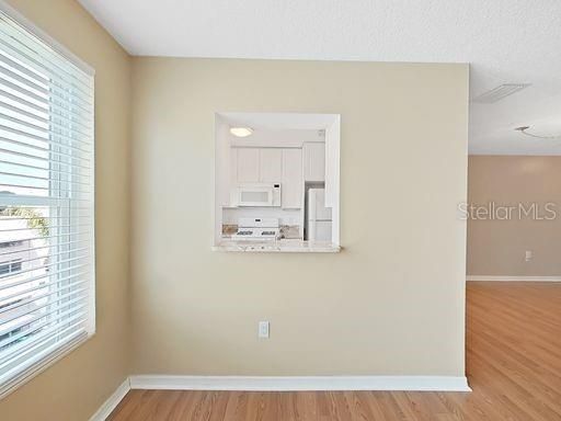 Recently Sold: $169,000 (2 beds, 2 baths, 1135 Square Feet)