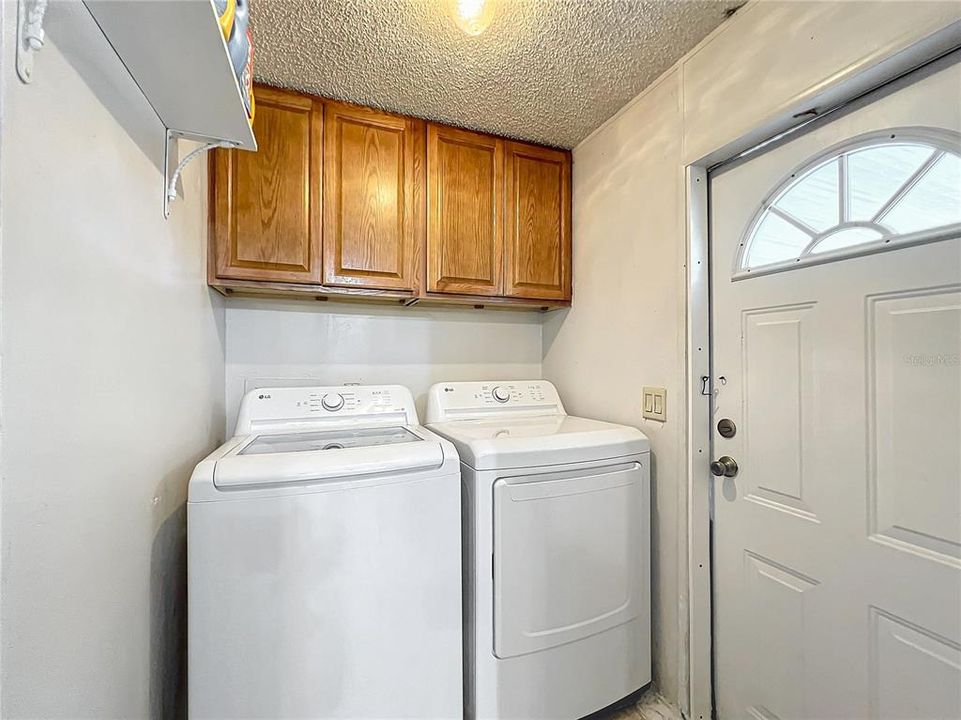 Active With Contract: $204,000 (3 beds, 2 baths, 1248 Square Feet)