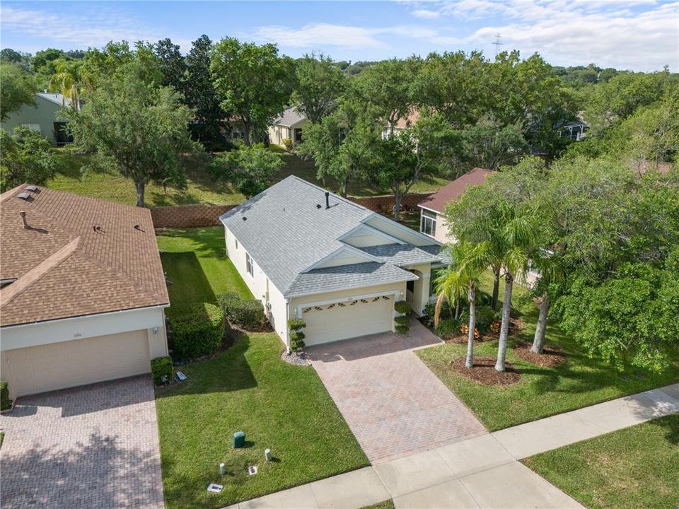 Active With Contract: $330,000 (2 beds, 2 baths, 1251 Square Feet)