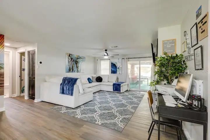 For Sale: $335,750 (3 beds, 2 baths, 1232 Square Feet)