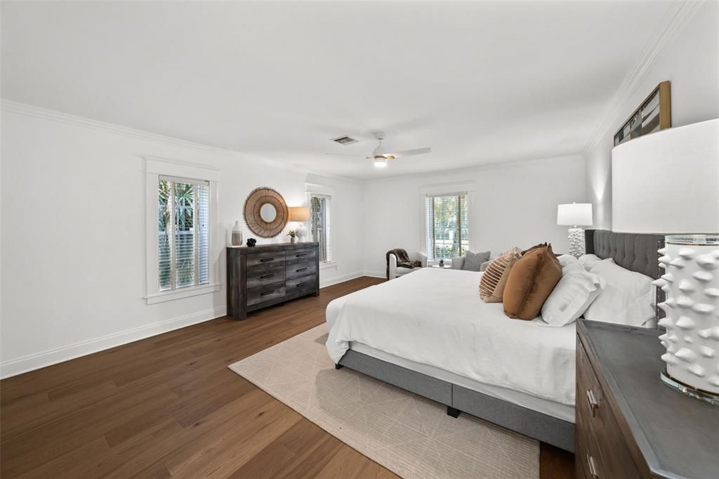 Active With Contract: $1,850,000 (4 beds, 3 baths, 3622 Square Feet)