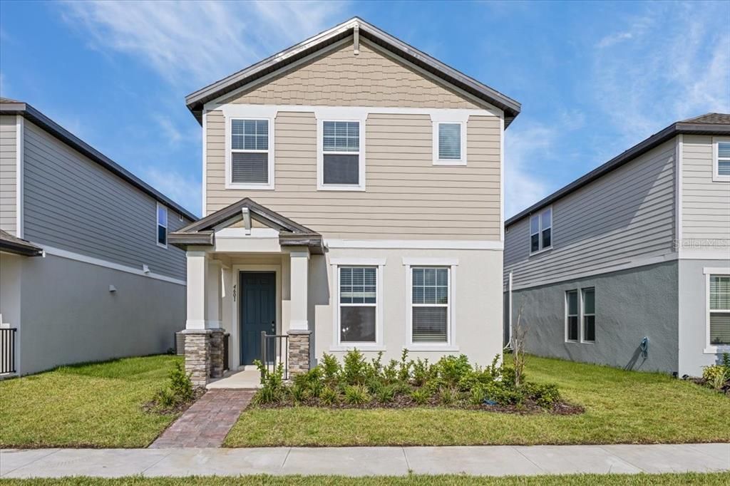 Recently Sold: $400,000 (4 beds, 2 baths, 2114 Square Feet)
