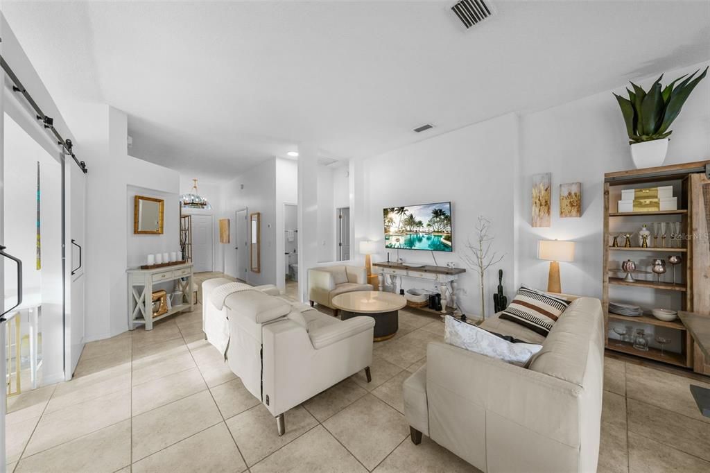 Active With Contract: $725,000 (4 beds, 3 baths, 2034 Square Feet)
