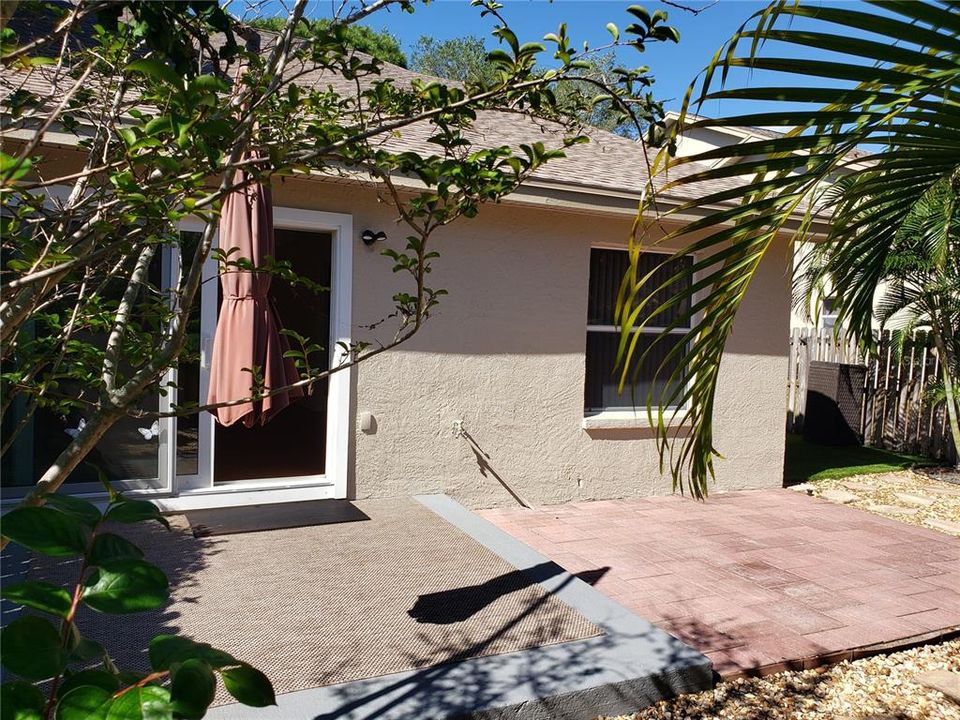 For Sale: $441,900 (4 beds, 2 baths, 2057 Square Feet)