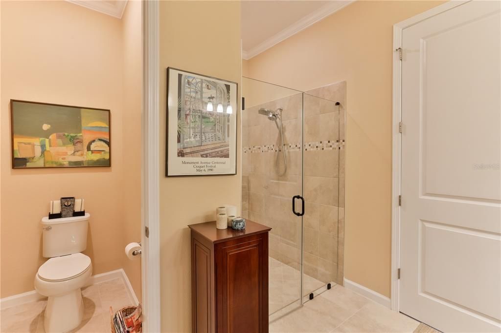 For Sale: $385,900 (2 beds, 2 baths, 1687 Square Feet)