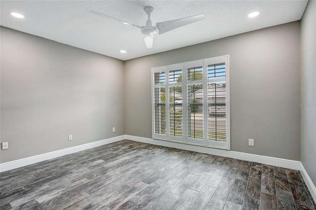 Active With Contract: $2,395 (3 beds, 2 baths, 1625 Square Feet)