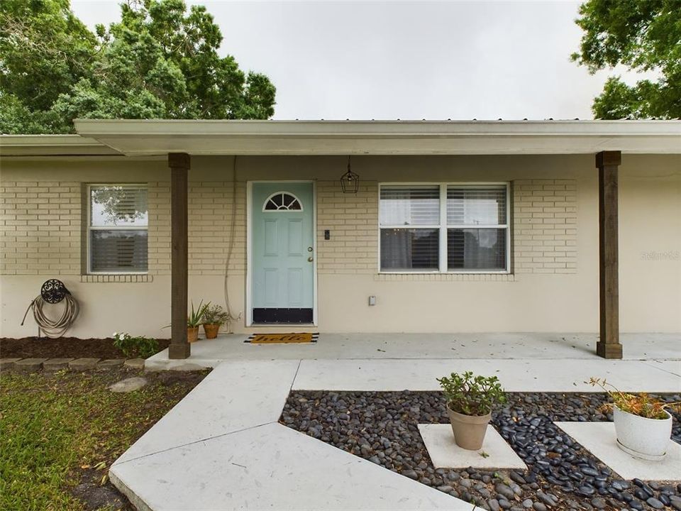 Active With Contract: $258,000 (4 beds, 1 baths, 1738 Square Feet)
