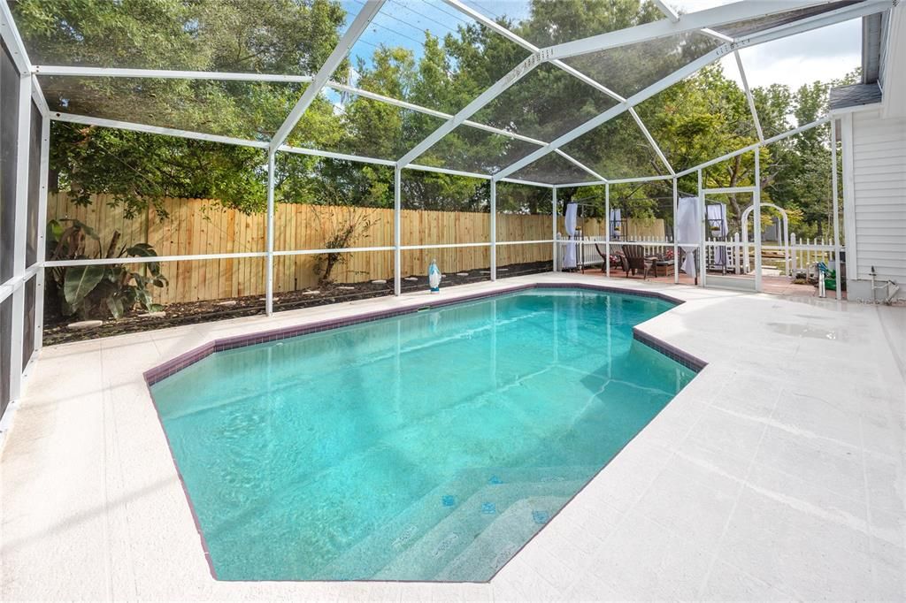 Recently Sold: $464,999 (3 beds, 2 baths, 1612 Square Feet)