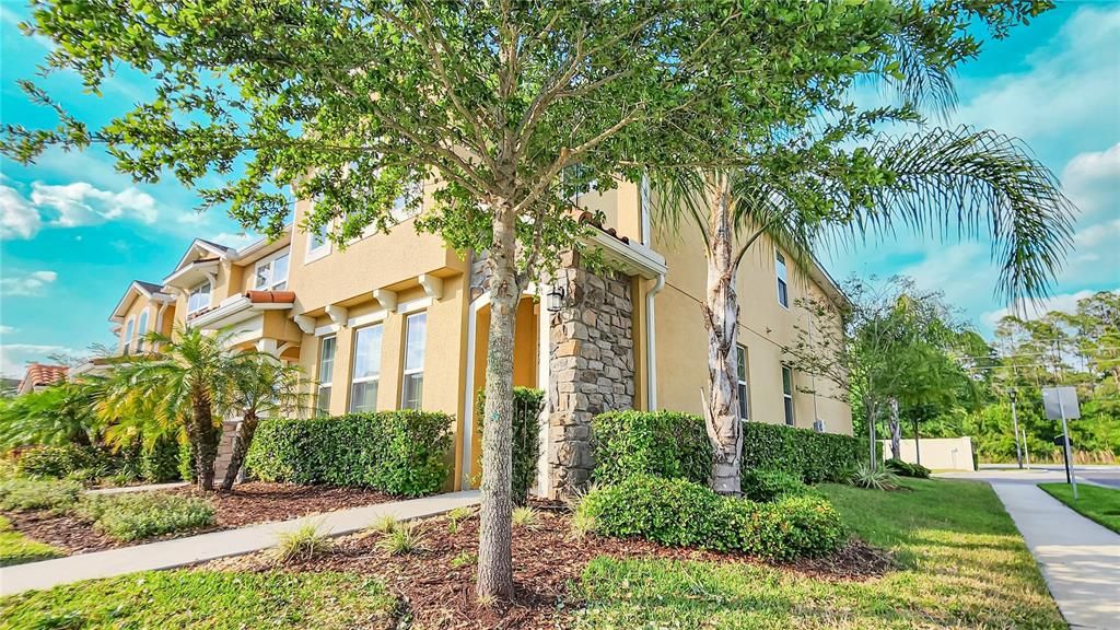 Recently Sold: $475,000 (3 beds, 2 baths, 1756 Square Feet)