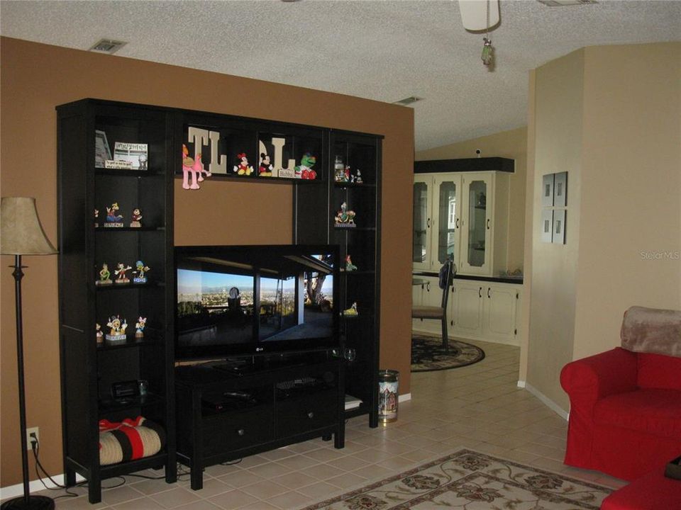 livingroom, entertainment center