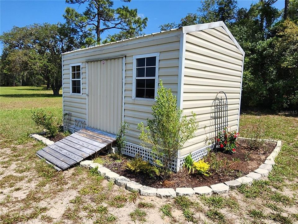 For Sale: $650,000 (3 beds, 3 baths, 2988 Square Feet)