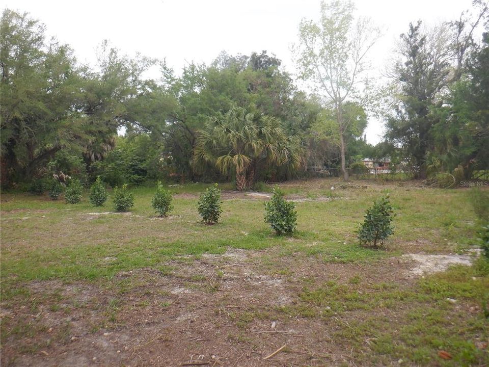 Recently Sold: $40,000 (0.10 acres)