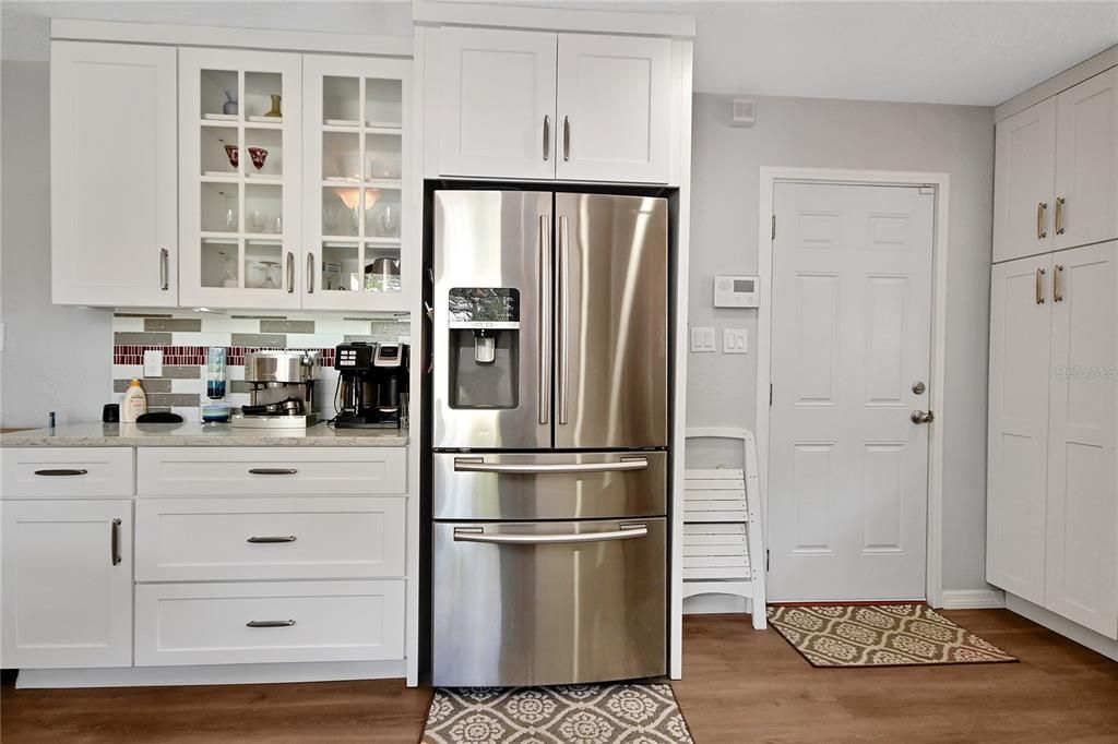 Stainless appliances